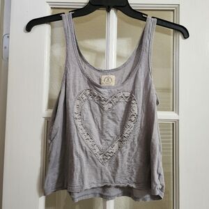 American Eagle Vintage Heart Lace Tank Top Gray Cropped Sleeveless Womens Medium